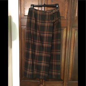 Lauren Ralph Lauren 100 % Wool Plaid Wrap Skirt.